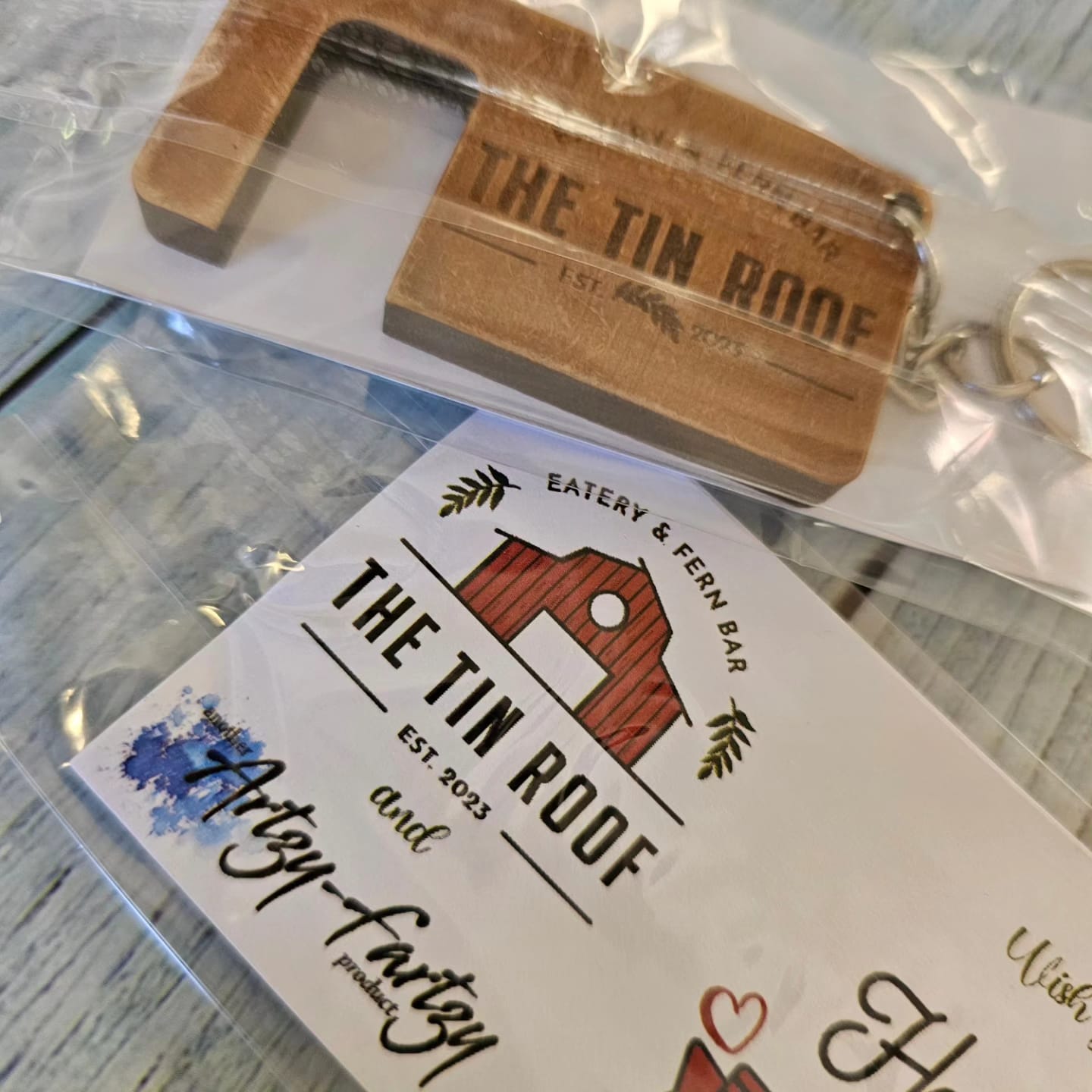 Gift - Phone/Tablet Stand